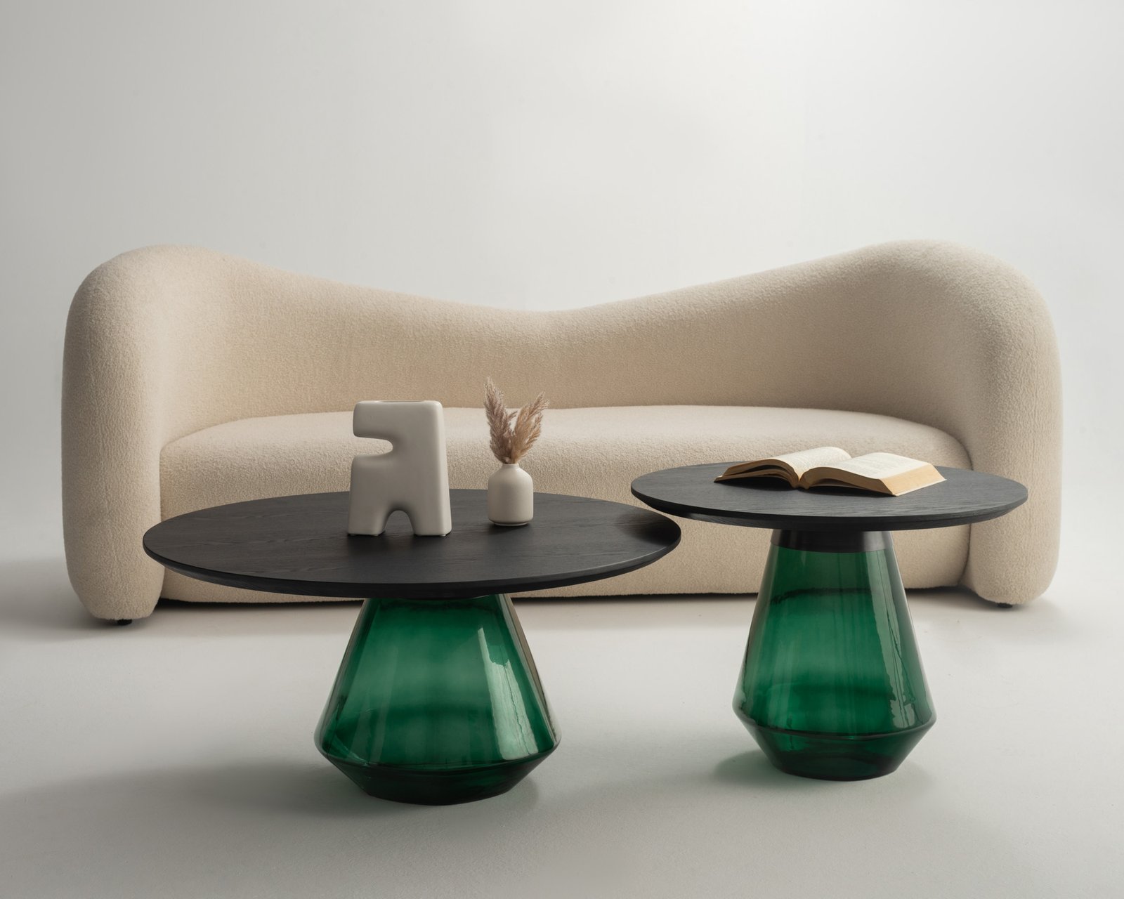 CHROMA Glass TABLES Thumbnail